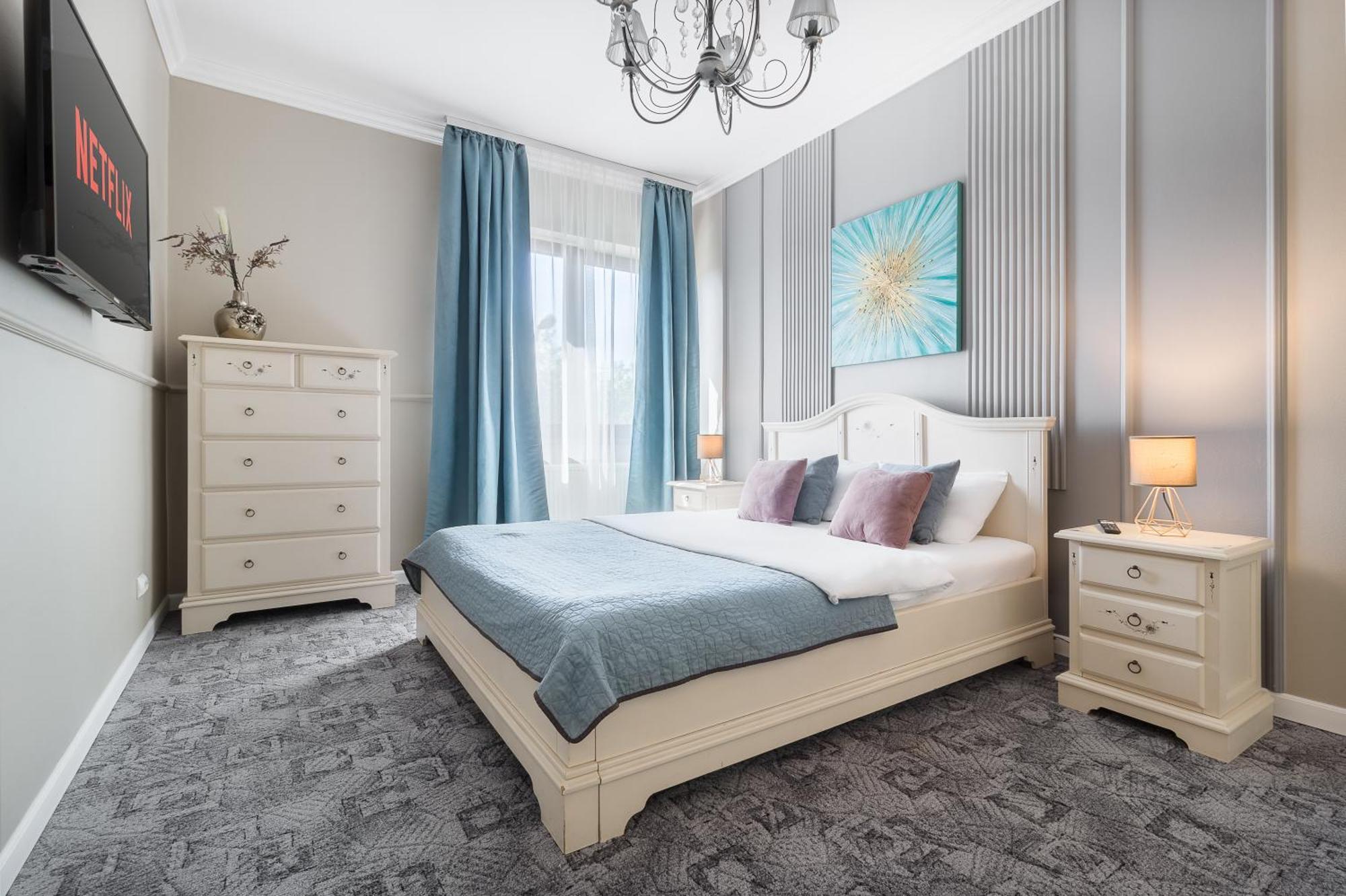 Moonlight Central Apartments Oradea Dış mekan fotoğraf